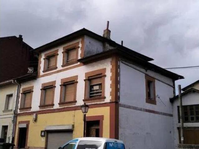 Chalet Venta Salas, Salas