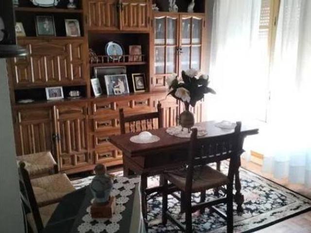 Chalet Venta Salas, Salas