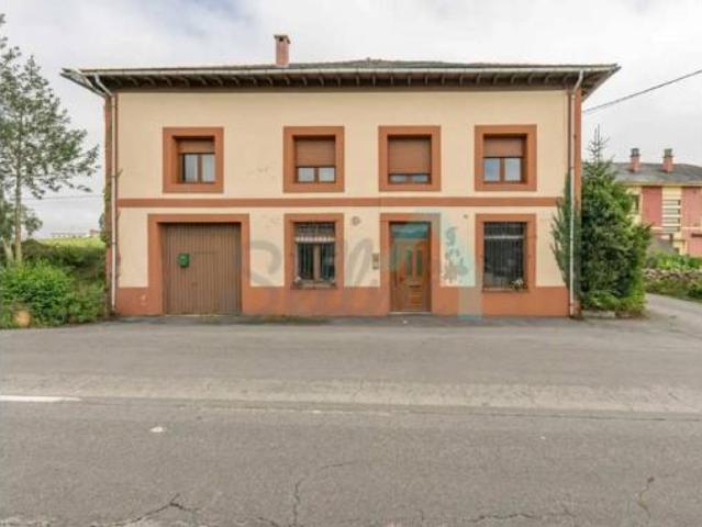 Chalet Venta Salas, Salas
