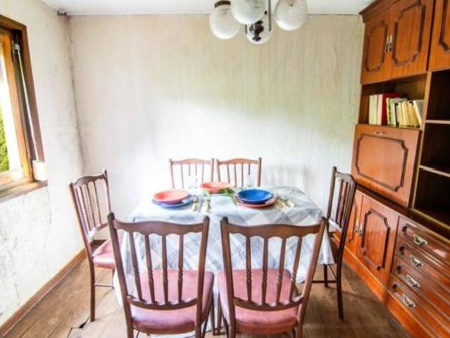 Chalet Venta Salas, Salas
