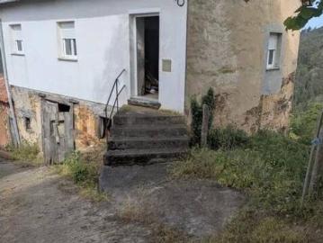 Chalet Venta Salas, Salas