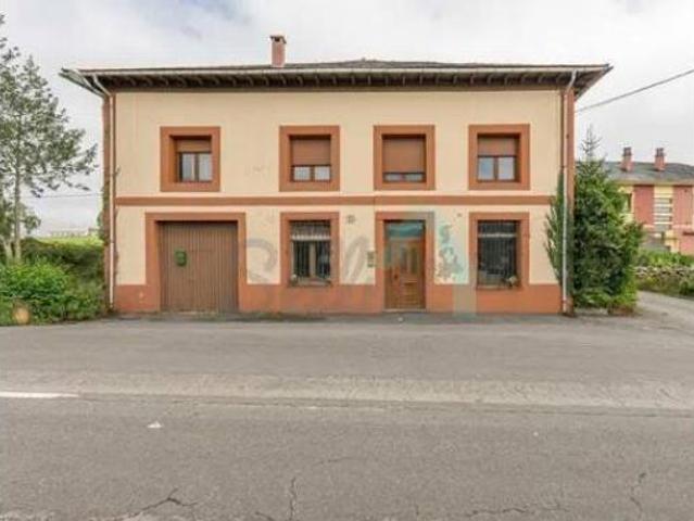 Chalet Venta Salas, Salas