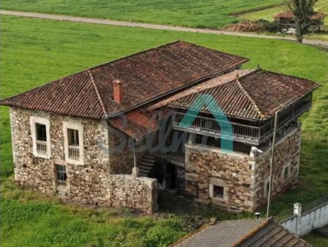 Chalet Venta Salas, Salas