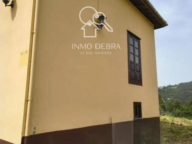 Chalet Venta Salas, Salas