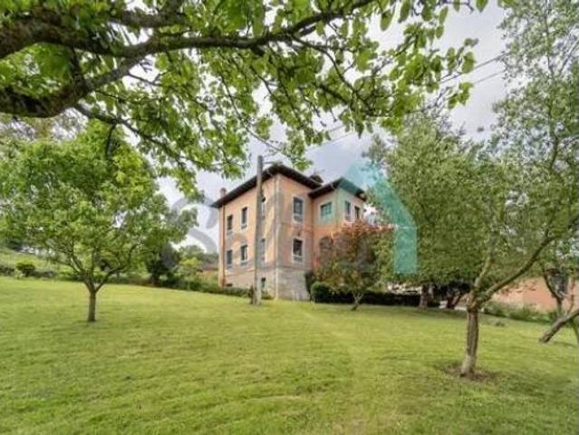 Chalet Venta Salas, Salas