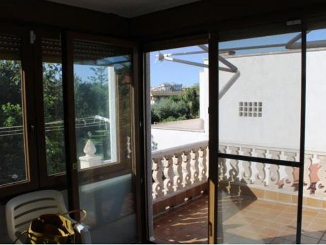 Chalet Venta Salou, Plaça d'Europa Covamar