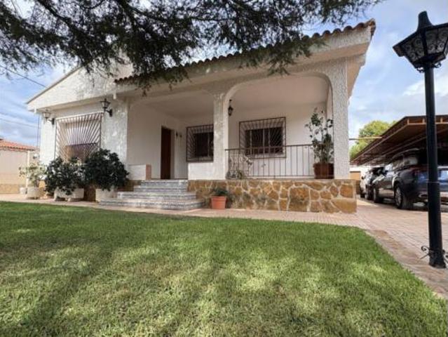 Chalet Venta Bétera, La Conarda Montesano