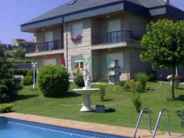 Chalet Venta San Cibrao das Viñas, San Cibrao Das Viñas Capital