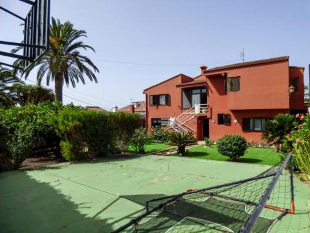 Chalet Venta San Cristóbal de La Laguna, San Cristóbal de La Laguna Capital