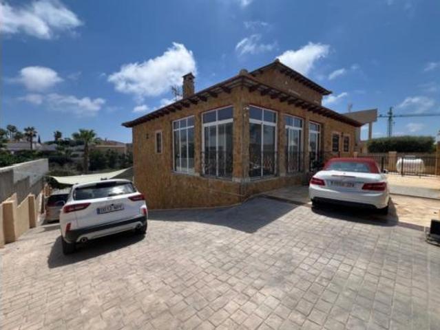 Chalet Venta San Fulgencio, Acequia de los Palacios