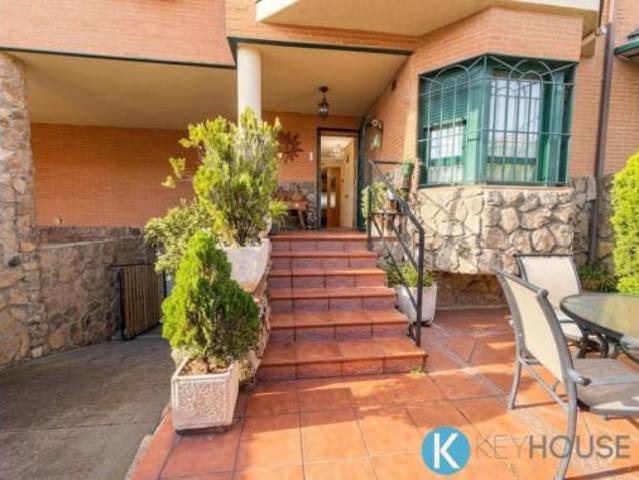 Casa adosada Venta San Fernando de Henares, Montserrat