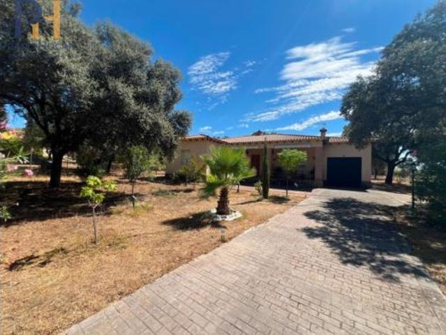 Chalet Venta San Román de los Montes, Serranillos