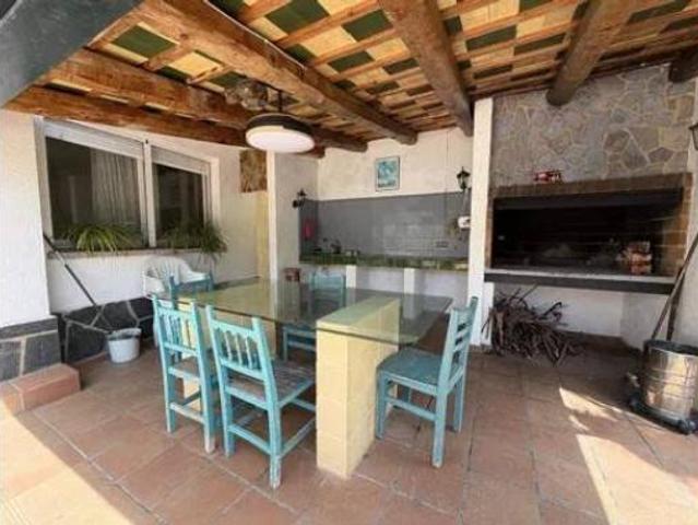 Chalet Venta Sant Jaume dels Domenys, Cornudella del Penedès