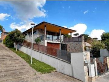 Chalet Venta Sant Martí de Centelles, L'Abella
