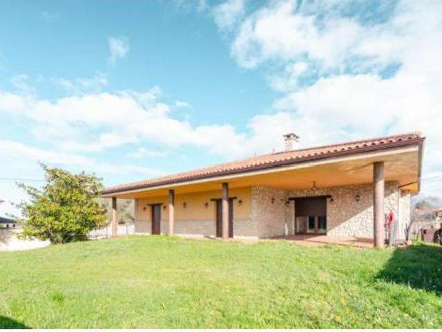 Chalet Venta Santo Adriano, Villanueva de Santo Adriano