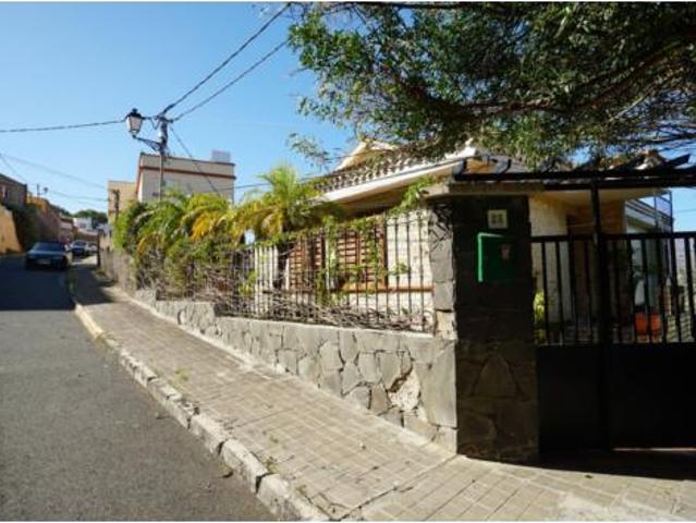 Chalet Venta Santa Brígida, Monte Lentiscal