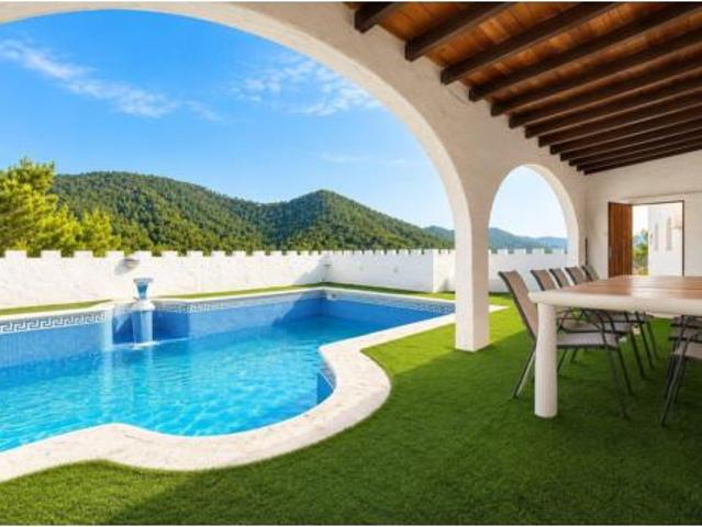 Chalet Venta Santa Eulària des Riu, Ca'n Frigolas