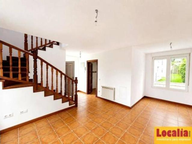 Chalet Venta Santa María de Cayón, Argomilla de Cayón