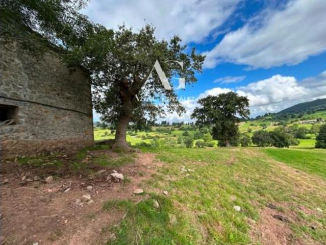 Chalet Venta Santa María de Cayón, Esles