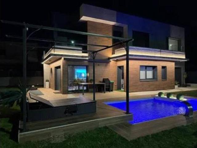Chalet Venta Santander, Cueto