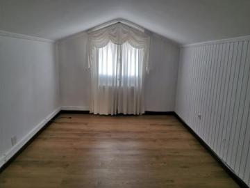 Chalet Venta Santander, Los Castros