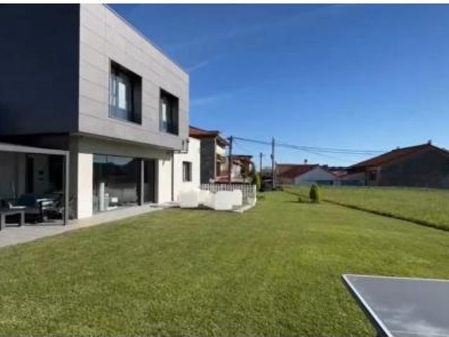 Chalet Venta Santander, San Román