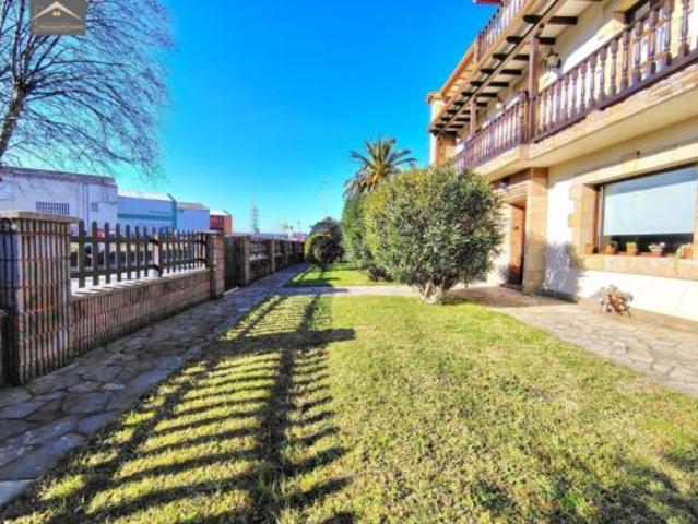Chalet Venta Santander, San Román