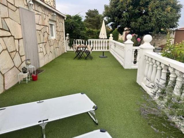 Chalet Venta Santas Martas, Luengos