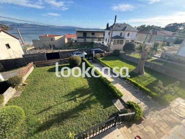 Chalet Venta Sanxenxo, Adina Santa María