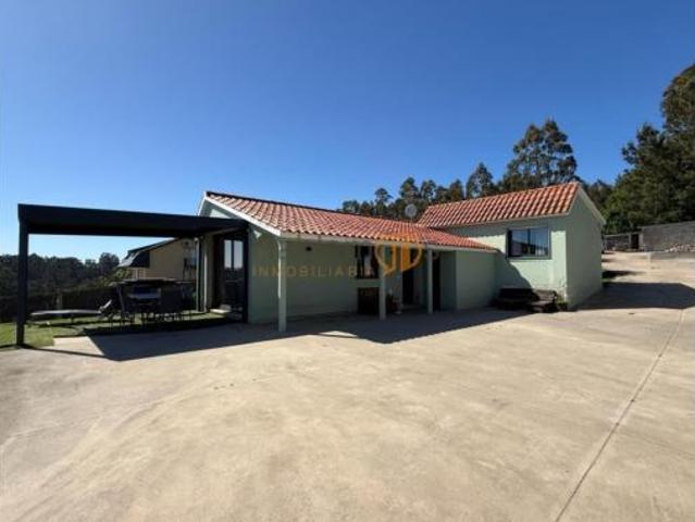 Chalet Venta Sanxenxo, Adina Santa María