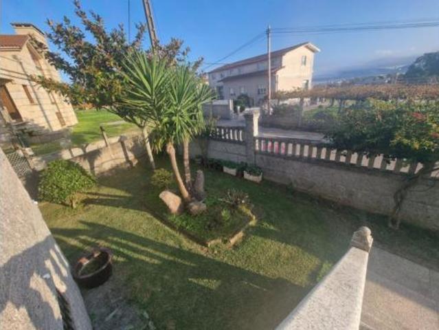 Chalet Venta Sanxenxo, Adina Santa María