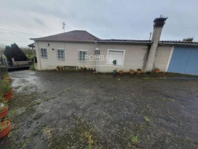 Chalet Venta Sarreaus, Lodoselo