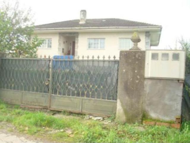 Chalet Venta Sarria, Mato El Salvador Sarria