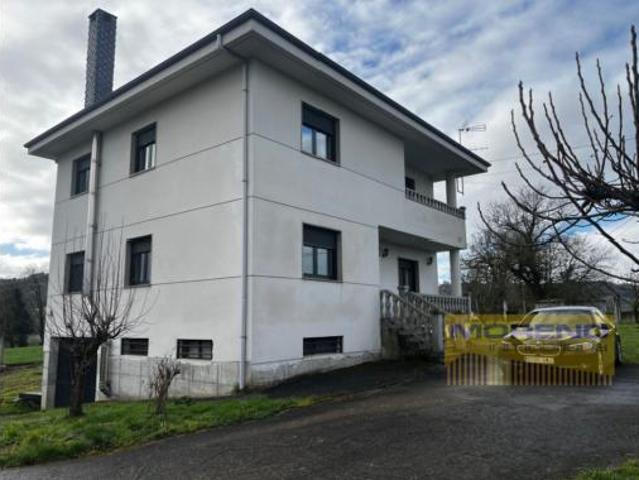 Chalet Venta Sarria, Sarria