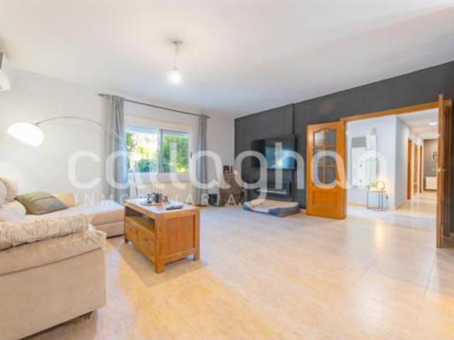Chalet Venta Serra, Serra