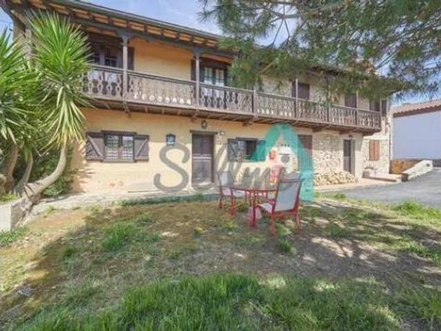 Chalet Venta Siero, Anes Samartindianes Samartino