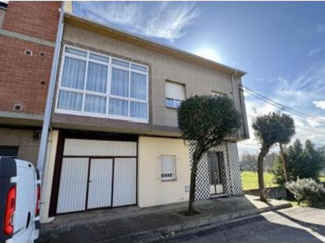 Chalet Venta Ponferrada, Cuatrovientos Fuentesnuevas
