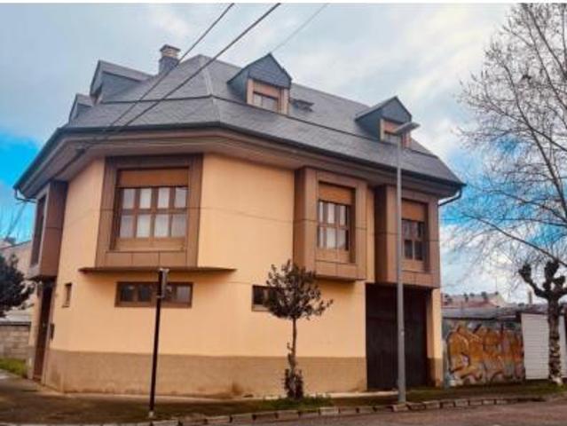 Chalet Venta Ponferrada, Ponferrada