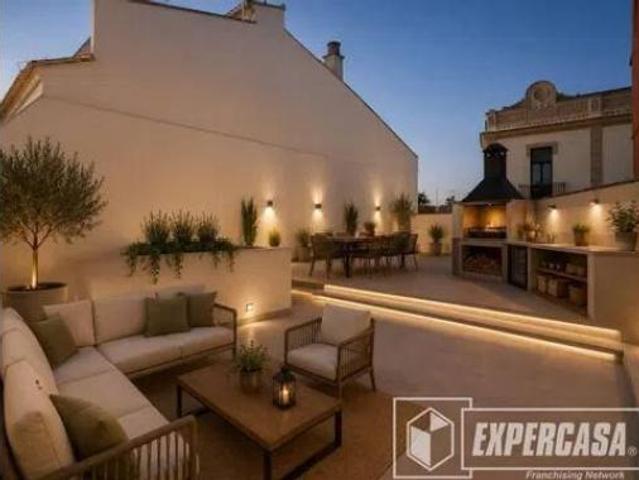 Chalet Venta Paterna, Centre