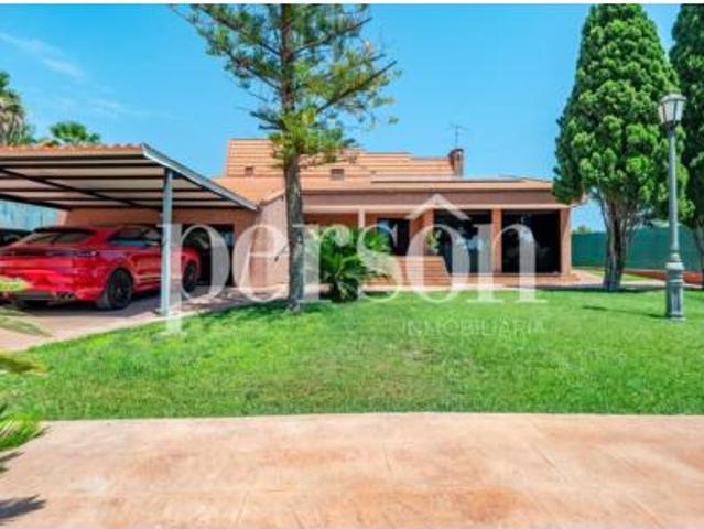 Chalet Venta Paterna, La Canyada La Cañada