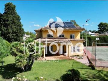 Chalet Venta Paterna, La Canyada La Cañada