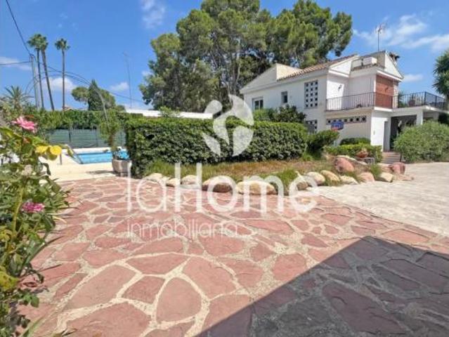 Chalet Venta Paterna, La Canyada La Cañada