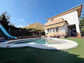 Chalet Venta Paterna, La Canyada La Cañada