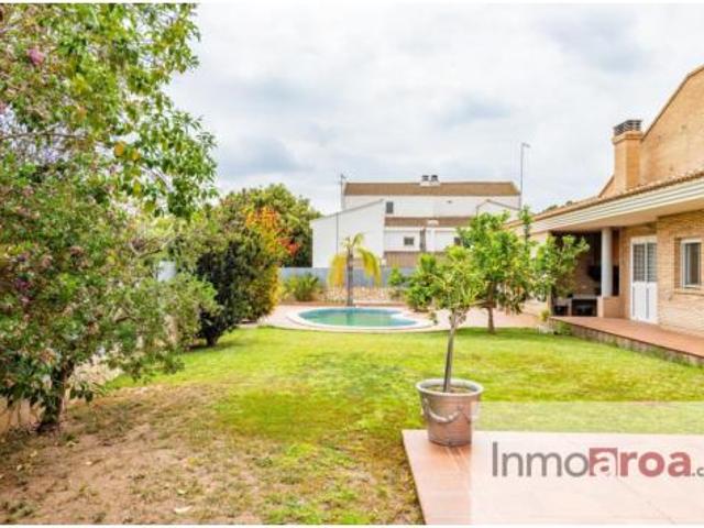 Chalet Venta Paterna, La Canyada La Cañada
