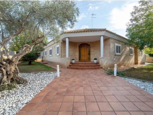 Chalet Venta Paterna, La Canyada La Cañada
