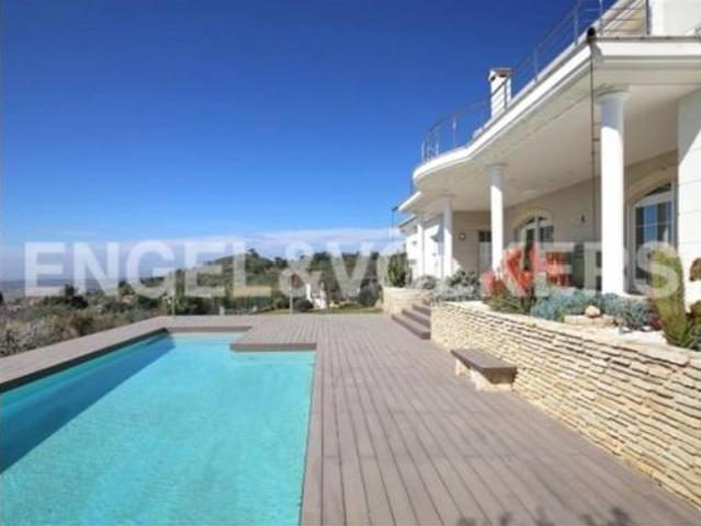 Chalet Venta Pau, Pau