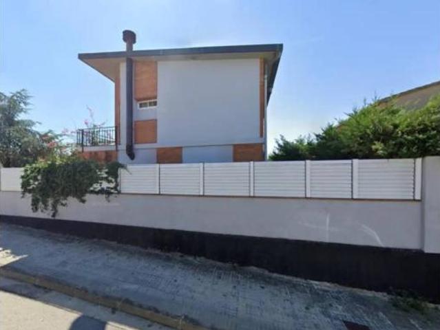 Chalet Venta Palau solità i Plegamans, La Sagrera