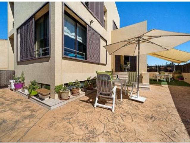 Chalet Venta Palma de Mallorca, Establiments