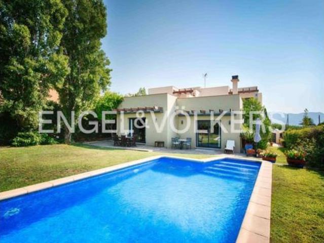 Chalet Venta Pedret i Marzà, Marzà