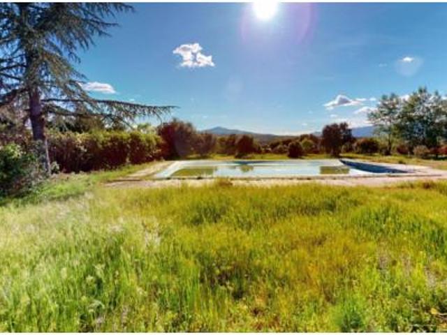 Chalet Venta Pedrezuela, Urbanización Atalaya Real